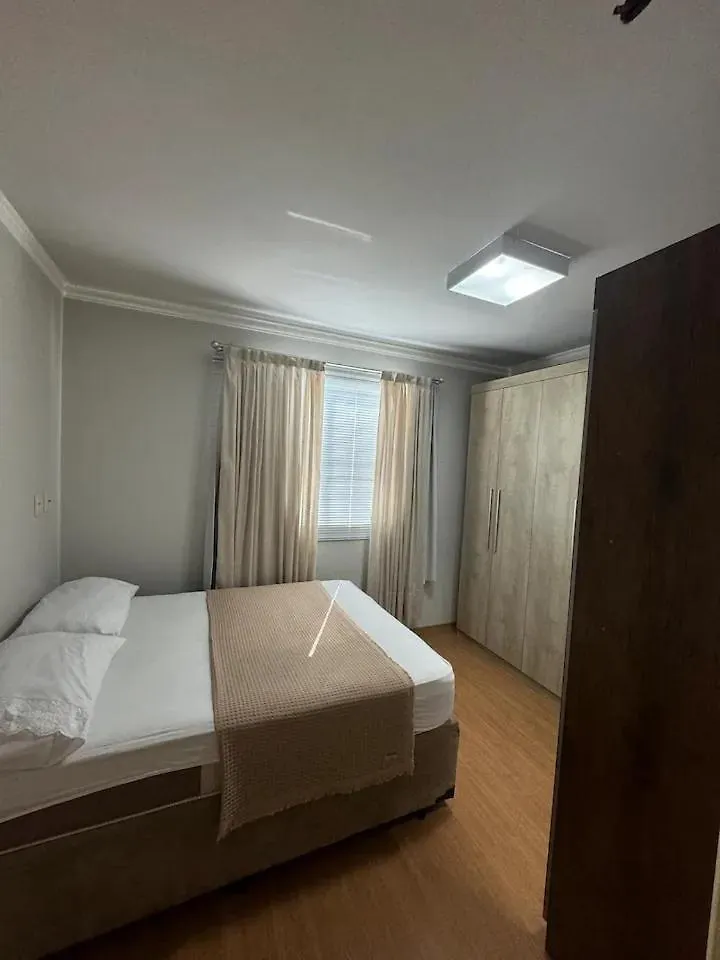 Apartamento Com Quarto Privativo Em Timbo